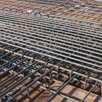 Треугольный арматурный каркас (хомуты 300мм из гладкой арматуры Ø8)